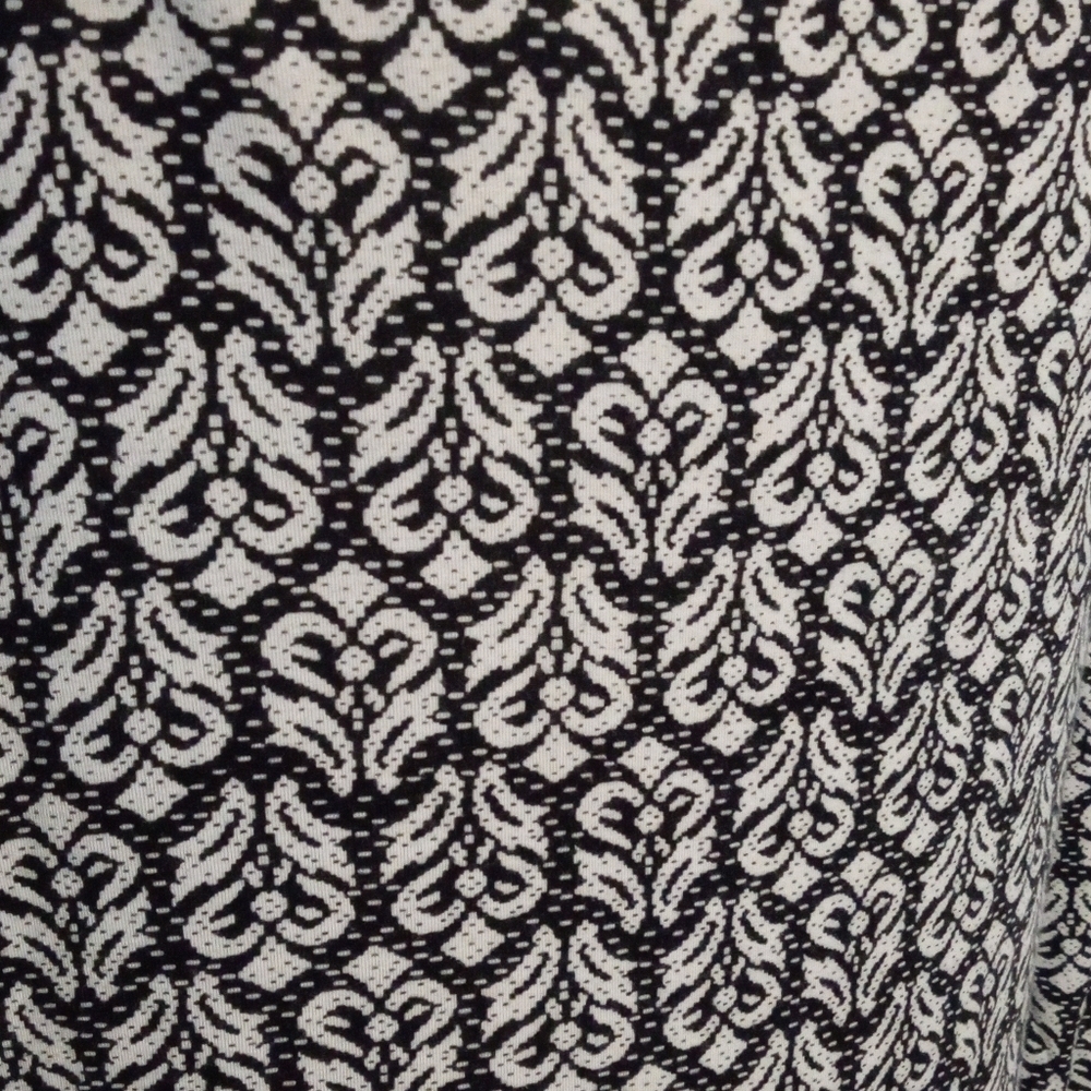 Soft Surroundings Black White Faux Wrap Front Jersey Knit Maxi Dress Size Medium - Picture 9 of 9